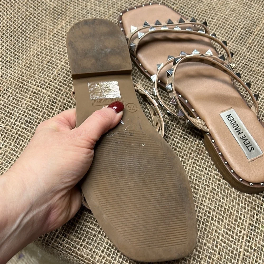 Steve Madden Nude Tan Studded Strappy Flat Sandals - Picture 4 of 7